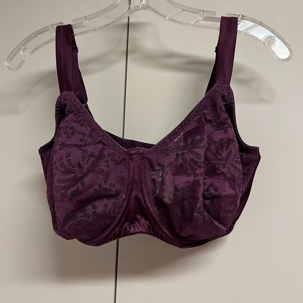 Seamless Lacy Underwire Minimizer, 36G, by Triumph